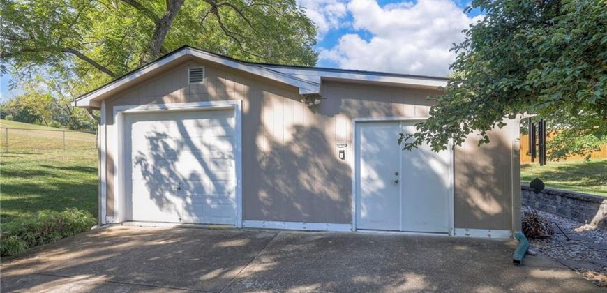 Homes for Sale in Kansas City, MO 64153 | 9601 NW Barry Road Homes for Sale in Kansas City, MO 64153 | 9601 NW Barry Road