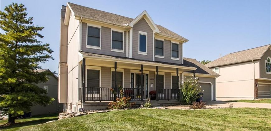 Homes for Sale in Smithville, MO 64089 | 14620  Shamrock Way