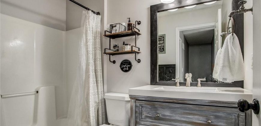 Homes for Sale in Smithville, MO 64089 | 14620  Shamrock Way