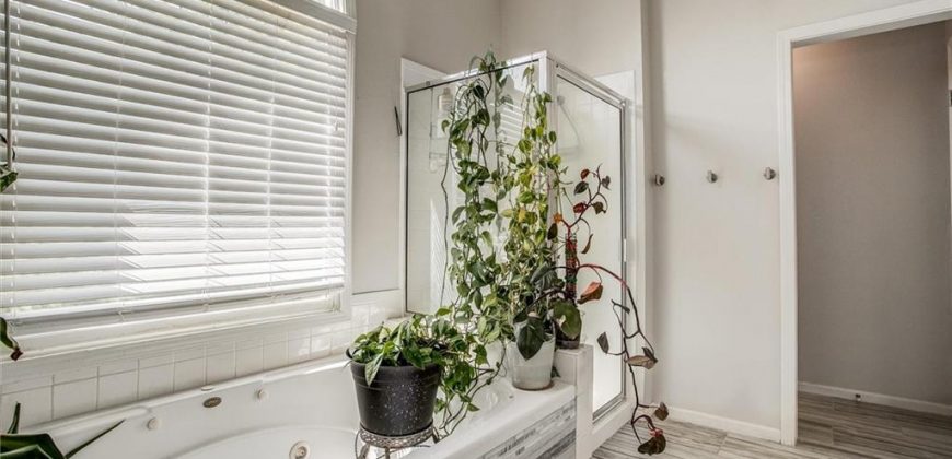 Homes for Sale in Smithville, MO 64089 | 14620  Shamrock Way