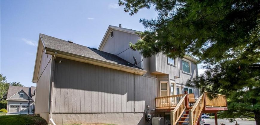 Homes for Sale in Smithville, MO 64089 | 14620  Shamrock Way