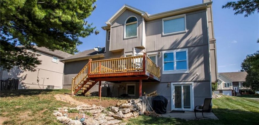 Homes for Sale in Smithville, MO 64089 | 14620  Shamrock Way