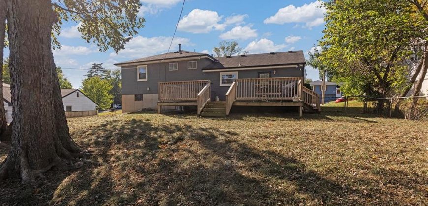 Homes for Sale in Kansas City, MO 64119 | 5337 N Manchester Avenue