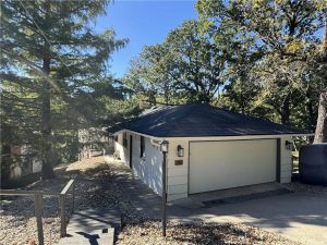 387-NW-North Shore-Drive-mls-2582651-image-1