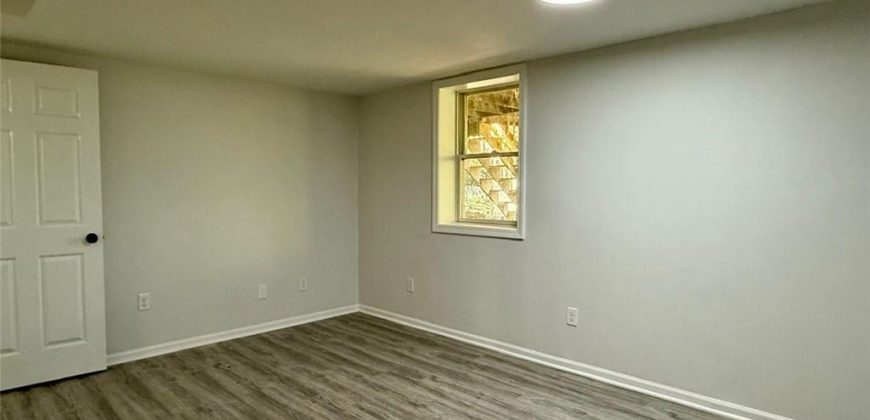 Homes for Sale in Kansas City, MO 64151 | 5817 N Lenox Avenue