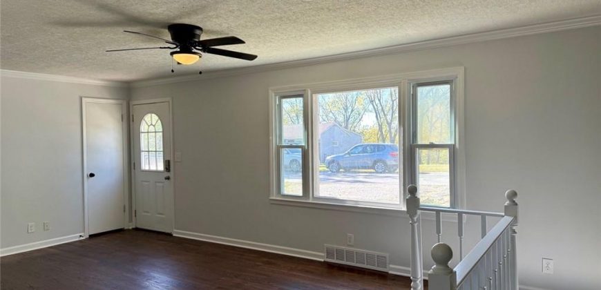 Homes for Sale in Kansas City, MO 64151 | 5817 N Lenox Avenue