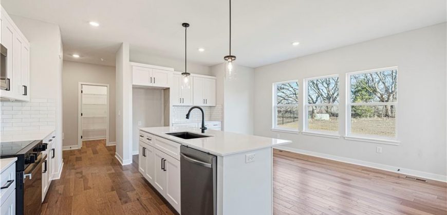 Homes for Sale in Kansas City, MO 66157 | 11115 N Glenwood Avenue