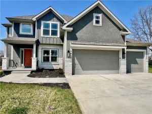 1984--Longview-Drive-mls-2547835-image-1