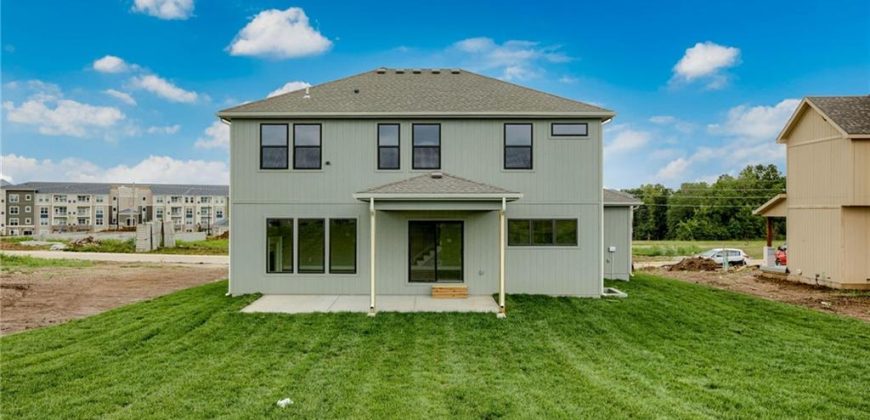 Homes for Sale in Liberty, MO 64068 | 1912  Longview Drive