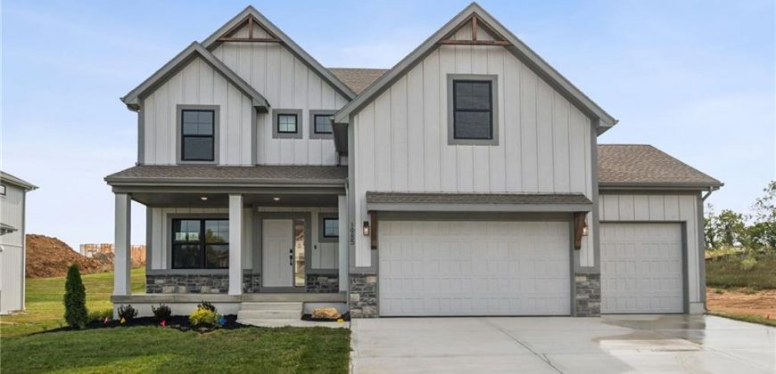 Homes for Sale in Liberty, MO 64068 | 1985  Longview Drive