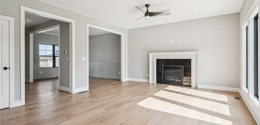 Homes for Sale in Liberty, MO 64068 | 1985  Longview Drive