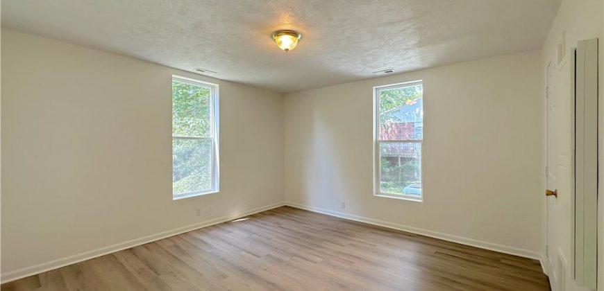 Homes for Sale in Dearborn, MO 64439 | 112 E 4th Street