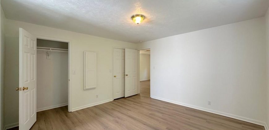 Homes for Sale in Dearborn, MO 64439 | 112 E 4th Street