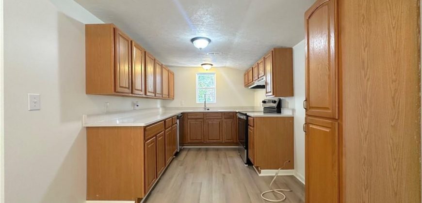 Homes for Sale in Dearborn, MO 64439 | 112 E 4th Street