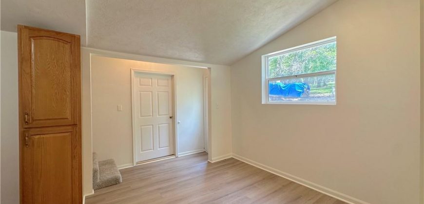 Homes for Sale in Dearborn, MO 64439 | 112 E 4th Street