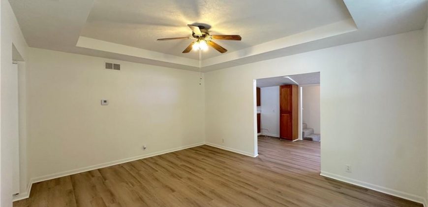 Homes for Sale in Dearborn, MO 64439 | 112 E 4th Street