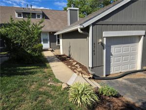 5743-N-London-Avenue-mls-2569862-image-1