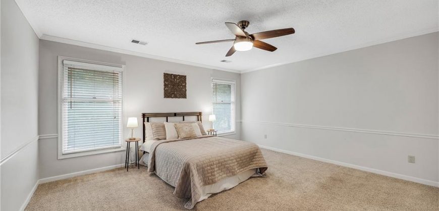 Homes for Sale in Kansas City, MO 64118 | 7824 N Park Avenue