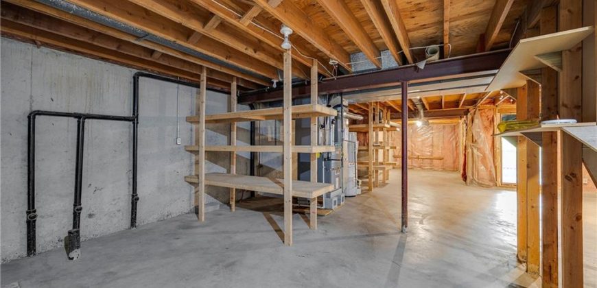 Homes for Sale in Kansas City, MO 64118 | 7824 N Park Avenue