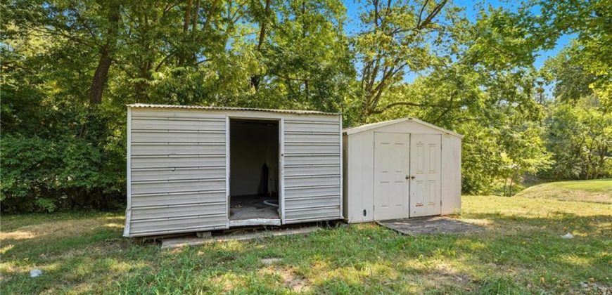 Homes for Sale in Parkville, MO 64151 | 4803 NW Woody Creek Lane