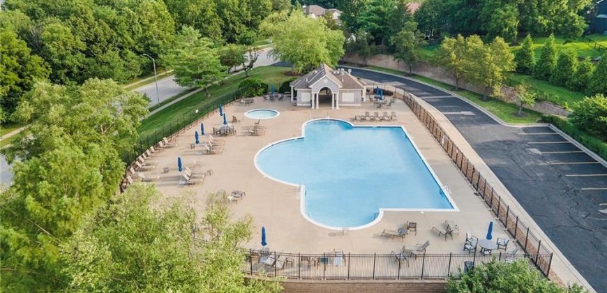 Homes for Sale in Kansas City, MO 64151 | 5642 N Ames Avenue