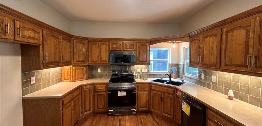 Homes for Sale in Kansas City, MO 64151 | 5642 N Ames Avenue