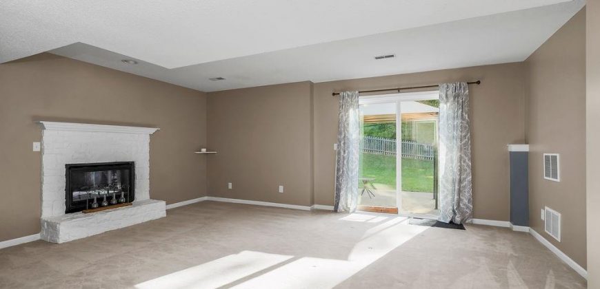 Homes for Sale in Kansas City, MO 64118 | 903 NW 62nd Terrace