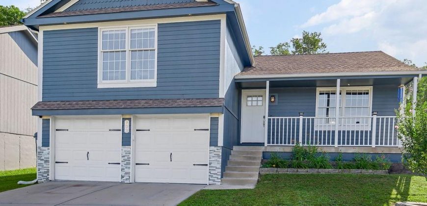 Homes for Sale in Kansas City, MO 64118 | 903 NW 62nd Terrace