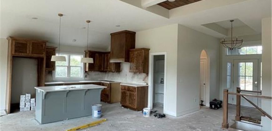 Homes for Sale in Kansas City, MO 64165 | 12151 N Forest Court