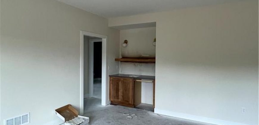 Homes for Sale in Kansas City, MO 64165 | 12151 N Forest Court