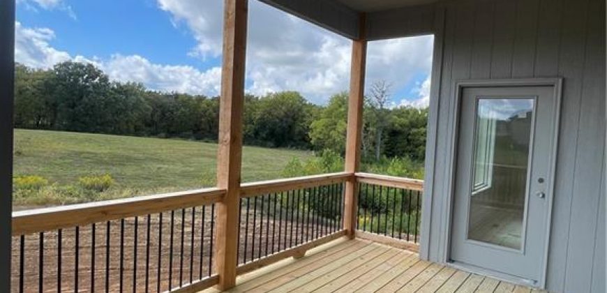 Homes for Sale in Kansas City, MO 64165 | 12151 N Forest Court