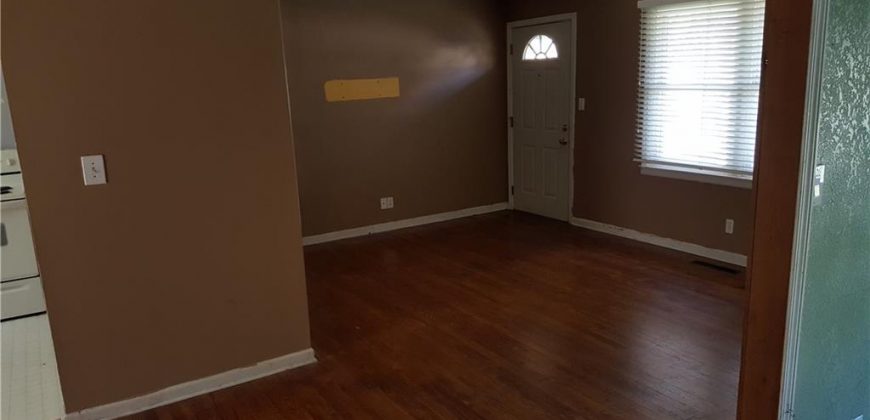 Homes for Sale in Kansas City, MO 64116 | 501 NE 42nd Street