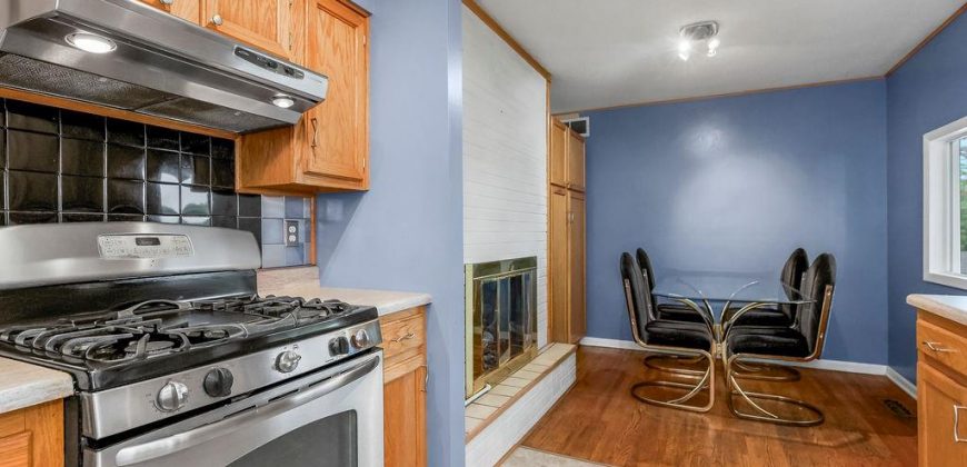 Homes for Sale in Lake Waukomis, MO 64151 | 715 NW South Shore Drive