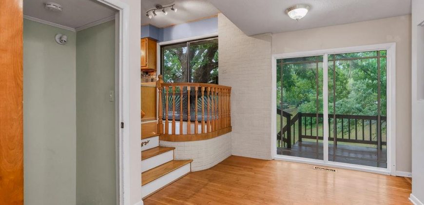 Homes for Sale in Lake Waukomis, MO 64151 | 715 NW South Shore Drive