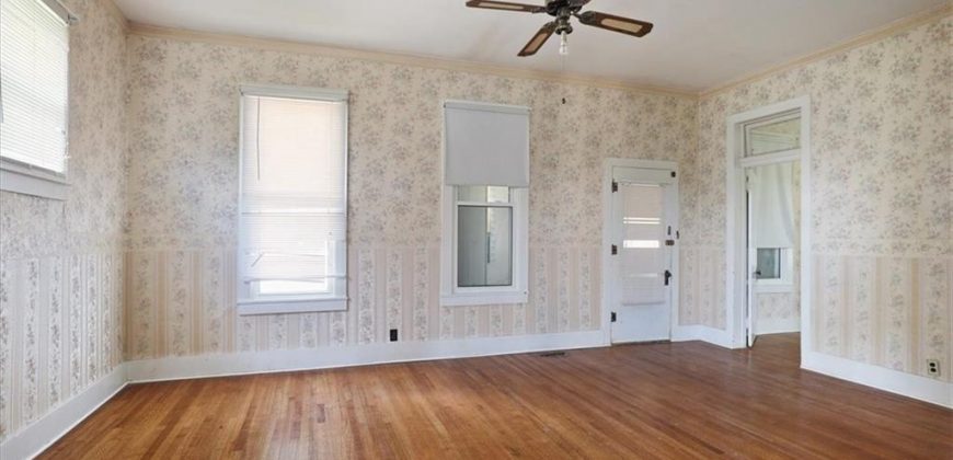 Homes for Sale in Platte City, MO 64079 | 205  High Street