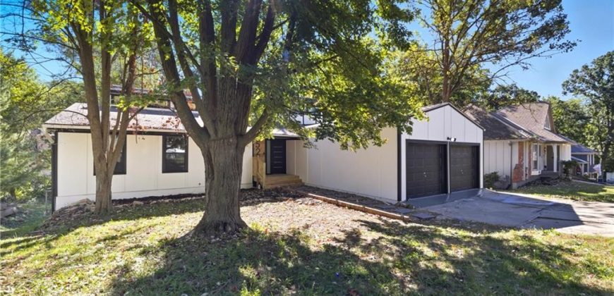 Homes for Sale in Liberty, MO 64068 | 527  Lancelot Drive