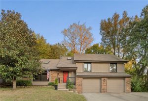 5417--Walden-Drive-mls-2582225-image-1