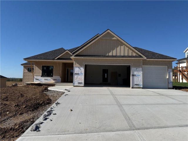 Homes for Sale in Platte City, MO 64079 | 12770 NW Larkspur Lane
