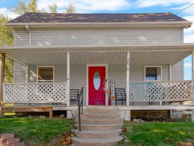 Homes for Sale in Edgerton, MO 64444 | 202 W FRANK Street