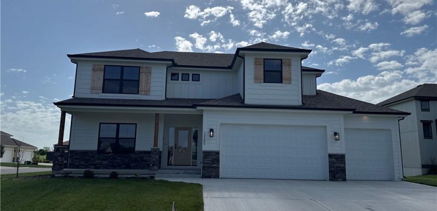 Homes for Sale in Platte City, MO 64079 | 12585 N Beacon Court Homes for Sale in Platte City, MO 64079 | 12585 N Beacon Court