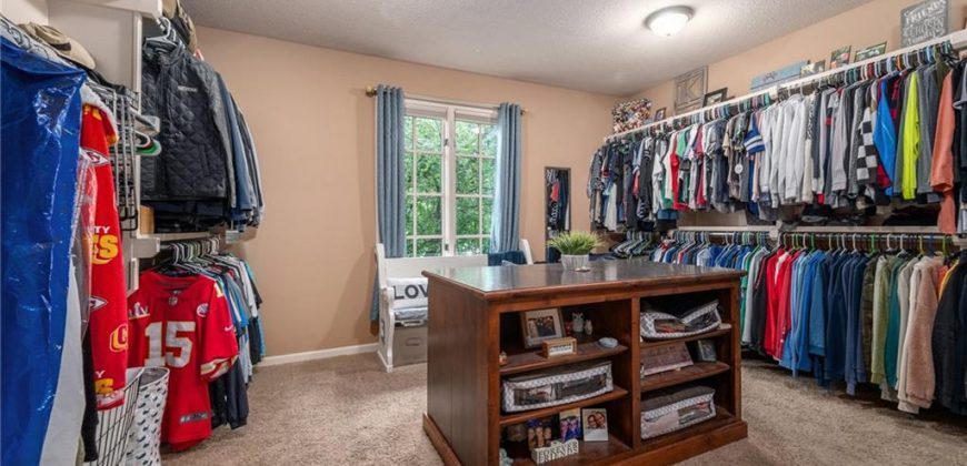 Homes for Sale in Kansas City, MO 64157 | 9105 N Evanston Avenue