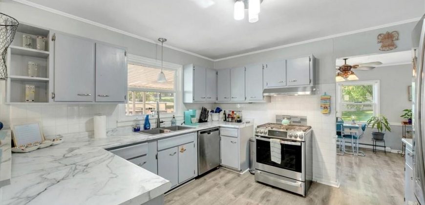 Homes for Sale in Kansas City, MO 64119 | 5728 N DENVER Avenue