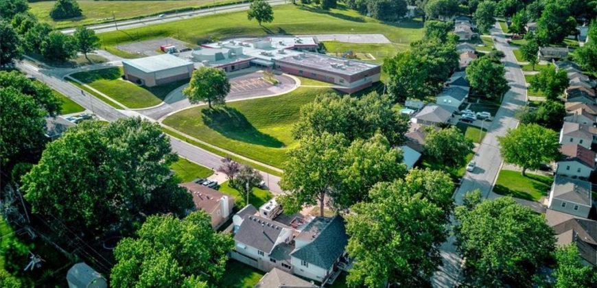 Homes for Sale in Kansas City, MO 64119 | 5728 N DENVER Avenue