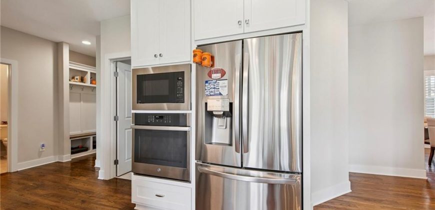 Homes for Sale in Kansas City, MO 64155 | 3305 NE 102nd Terrace