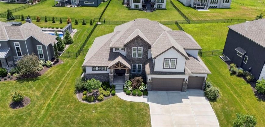 Homes for Sale in Kansas City, MO 64155 | 3305 NE 102nd Terrace