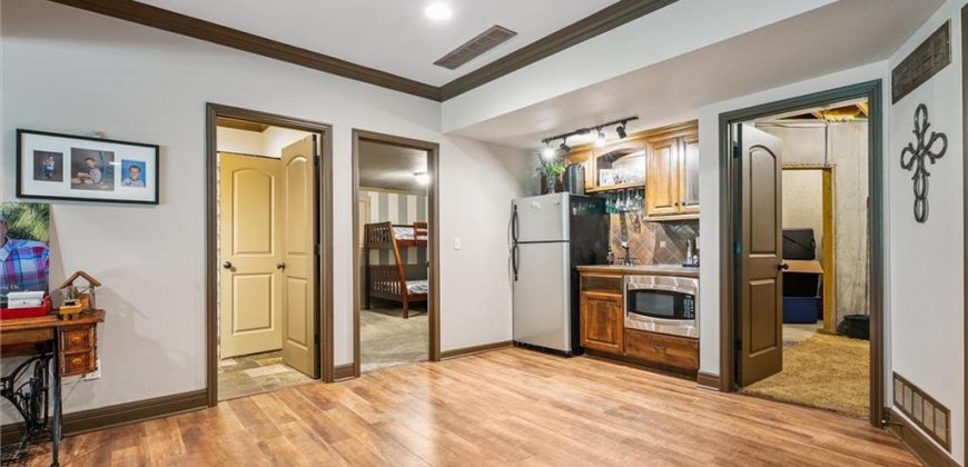 Homes for Sale in Kansas City, MO 64155 | 10220 N Prospect Avenue