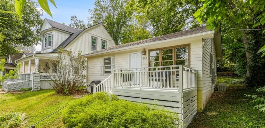 Homes for Sale in Excelsior Springs, MO 64024 | 120  Wildwood Avenue