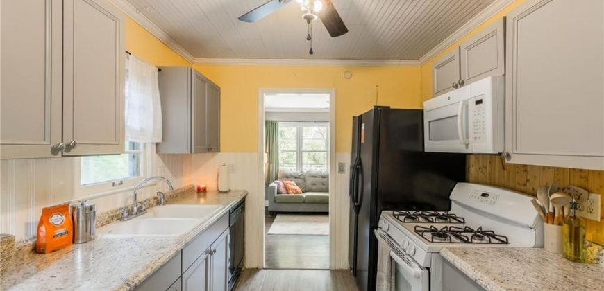 Homes for Sale in Excelsior Springs, MO 64024 | 120  Wildwood Avenue