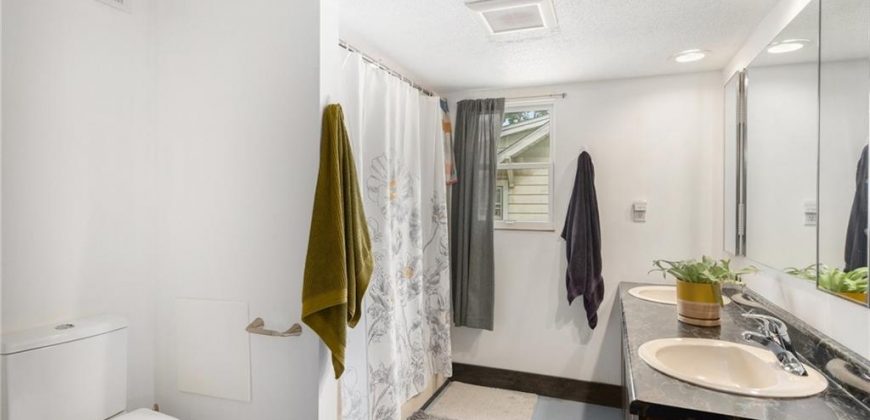 Homes for Sale in North Kansas City, MO 64116 | 2116  Erie Street