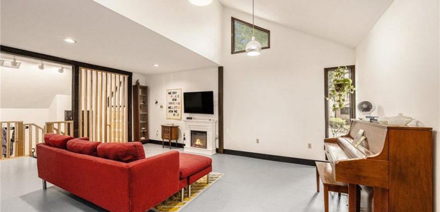 Homes for Sale in North Kansas City, MO 64116 | 2116  Erie Street